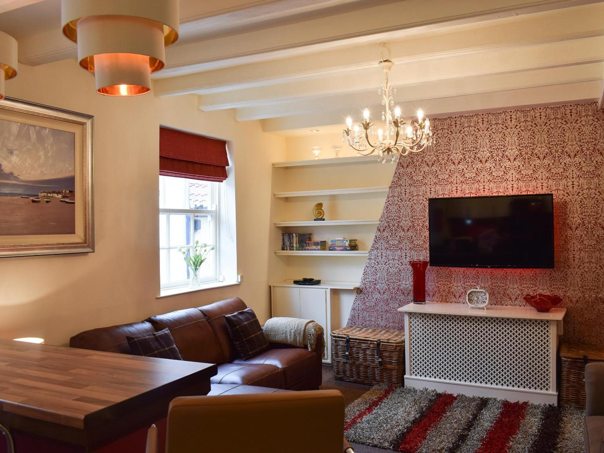 Honeyz Hideaway Villa Уитби Екстериор снимка
